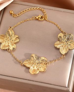 Retro Elegant Flower Bracelets -18K Gold