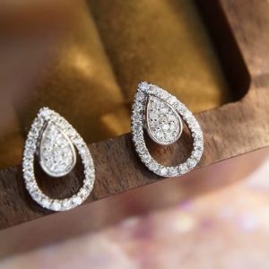 Waterdrop Shaped Stud Earrings -Silver